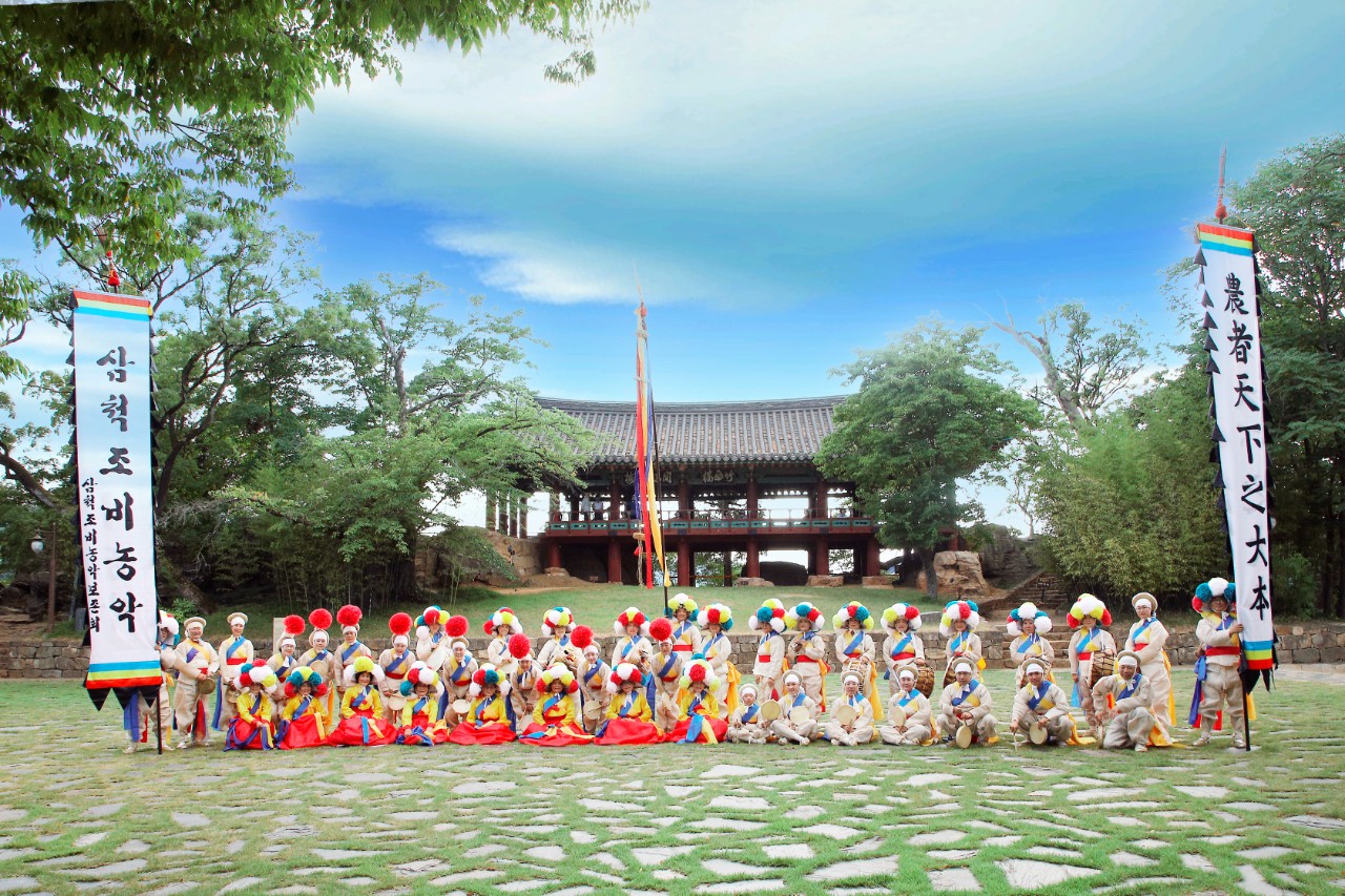 삼척 | 나비잠 사물놀이패 〈척주취타대〉